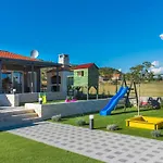 Villa Branka Drniš